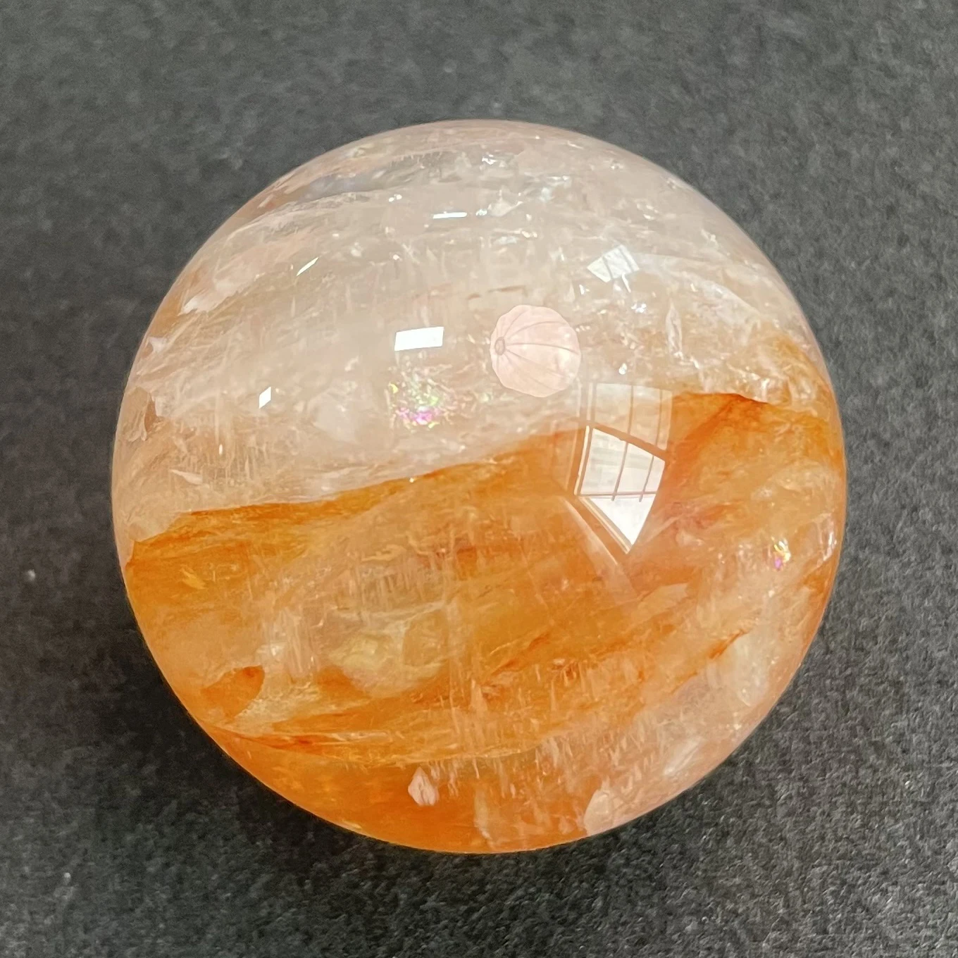 116g Natural Stone Clear Quartz Sphere Rainbow Red Crystal Ball Rock Decoration Rough Polished Healing Y267
116g Natural Stone Clear Quartz Sphere Rainbow Red Crystal Ball Rock Decoration Rough Polished Healing Y267