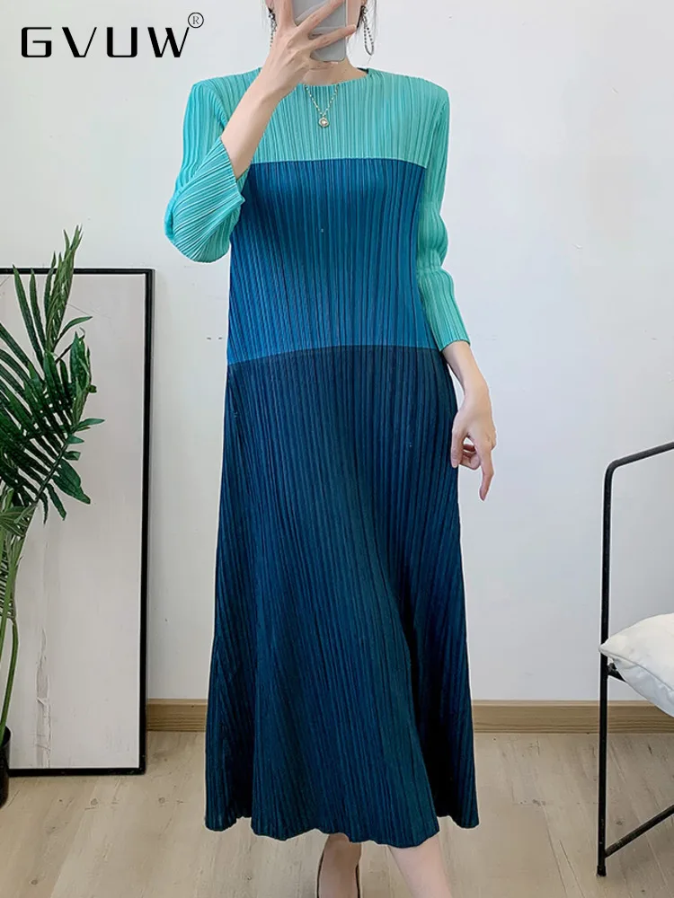 GVUW Patchwork Pleated Dress Women Color Block O-neck Long Sleeve Casual Loose Fashion Dresses Female 2023 New Spring 17G0902
GVUW Patchwork Pleated Dress Women Color Block O-neck Long Sleeve Casual Loose Fashion Dresses Female 2023 New Spring 17G0902