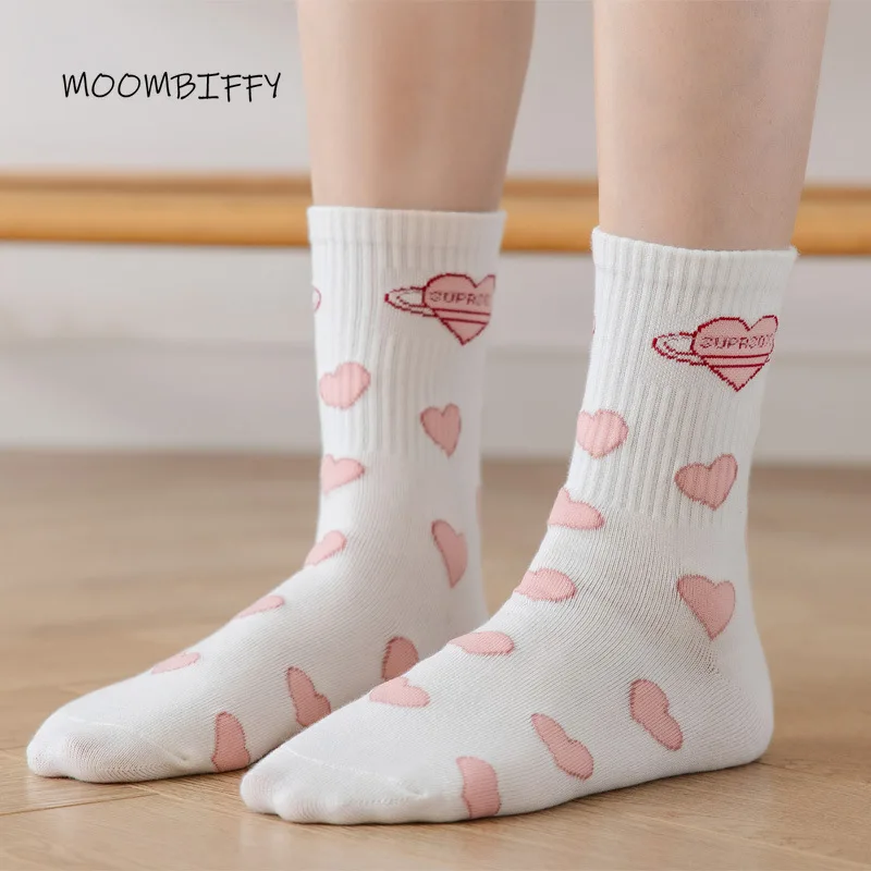 

Розовые женские носки с сердечками, новые модные хлопковые носки Jk для девочек в стиле принцессы, черные и белые японские носки в стиле Харадзюку для скейтборда