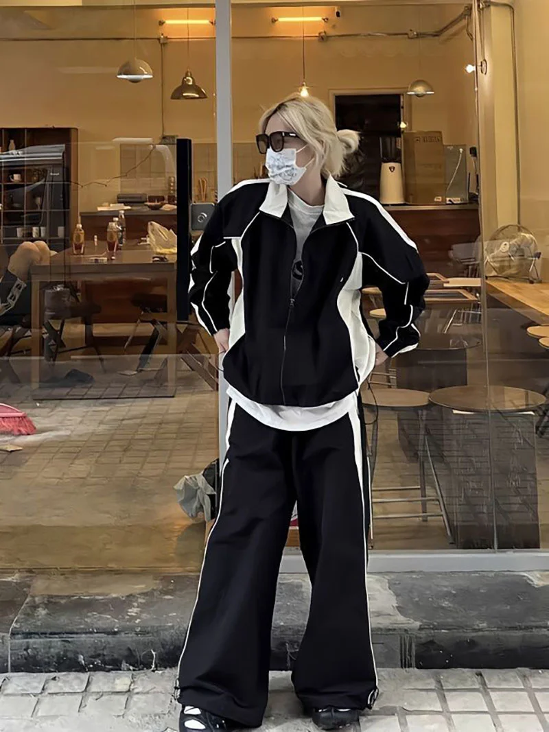 Spring Harajuku Vintage Varsity Jacket Men Women Patchwork Stripe Design Y2k Windbreak Coat Streetwear Sports Outwear Unisex
Spring Harajuku Vintage Varsity Jacket Men Women Patchwork Stripe Design Y2k Windbreak Coat Streetwear Sports Outwear Unisex