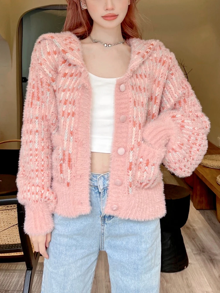 Pink Knitted Cardigan Women Design Casual Y2l Clothing Korean Fashion Elegant Sweater Coats Female 2022 Winter Chic Outwear
Pink Knitted Cardigan Women Design Casual Y2l Clothing Korean Fashion Elegant Sweater Coats Female 2022 Winter Chic Outwear