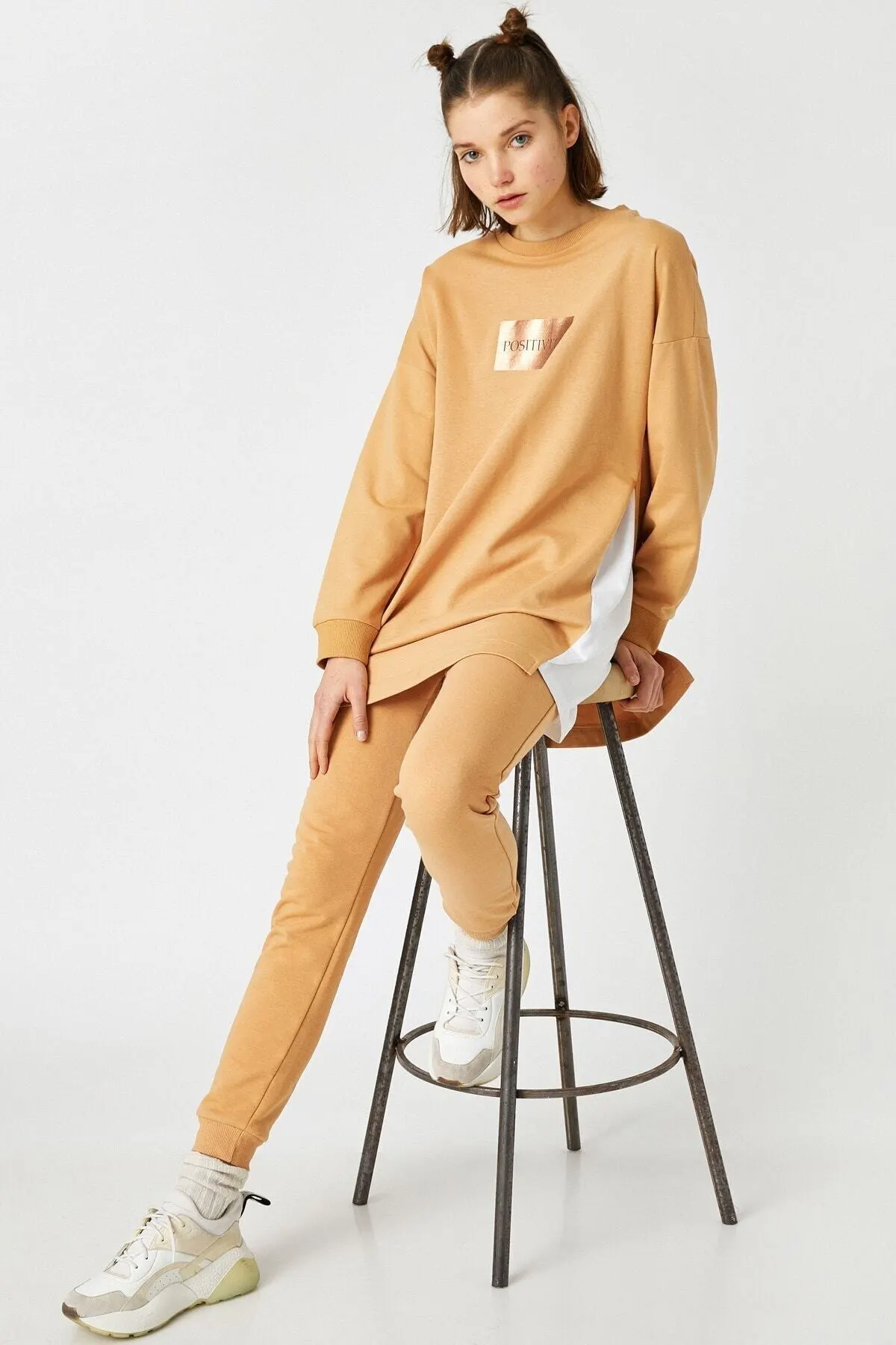 Women's Sweatshirt Beige Hoodies Style All Season 2022 New Designer Pullovers Hoodies Lady Sweatshirts Fleece Hooded
Women's Sweatshirt Beige Hoodies Style All Season 2022 New Designer Pullovers Hoodies Lady Sweatshirts Fleece Hooded