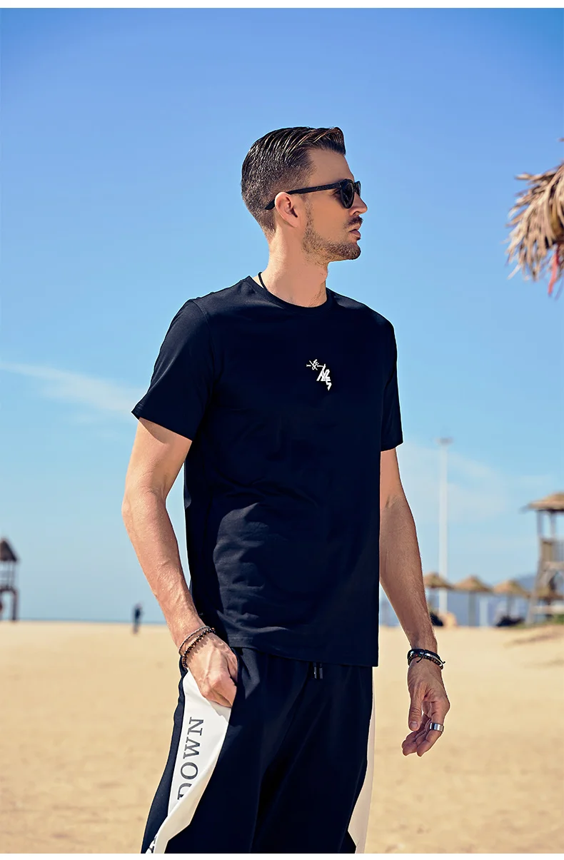 6172 2022 summer new products, letters behind the trend and creativity, printed casual round neck T-shirt
6172 2022 summer new products, letters behind the trend and creativity, printed casual round neck T-shirt