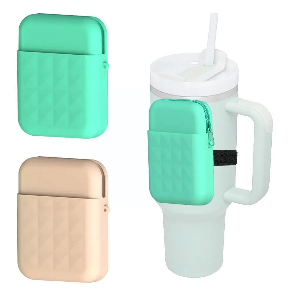 For Stanley 40OZ Silicone Cup Bag Bottle Case Small Bag Outdoor Storage Portable Arm Cup Accessories Key Bag Bag ID Sports L6V0
For Stanley 40OZ Silicone Cup Bag Bottle Case Small Bag Outdoor Storage Portable Arm Cup Accessories Key Bag Bag ID Sports L6V0
