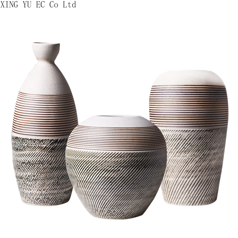 Modern Desktop Ceramic Vase Living Room Retro Stoneware Decoration Flower Arrangement Dried Flowers Simple Home Decoration Vase
Modern Desktop Ceramic Vase Living Room Retro Stoneware Decoration Flower Arrangement Dried Flowers Simple Home Decoration Vase
