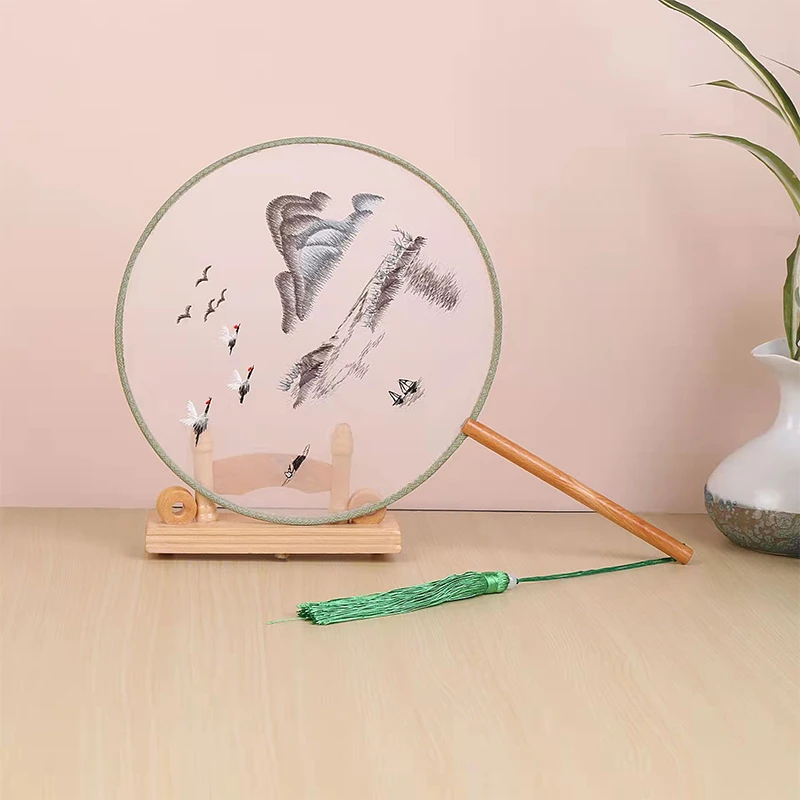 Chinese Round Silk Fan Transparent Double Sided Embroidery Tuan Fan Women Ancient Hanfu Retro Dance Fan Wedding Decor Craft Fans
Chinese Round Silk Fan Transparent Double Sided Embroidery Tuan Fan Women Ancient Hanfu Retro Dance Fan Wedding Decor Craft Fans