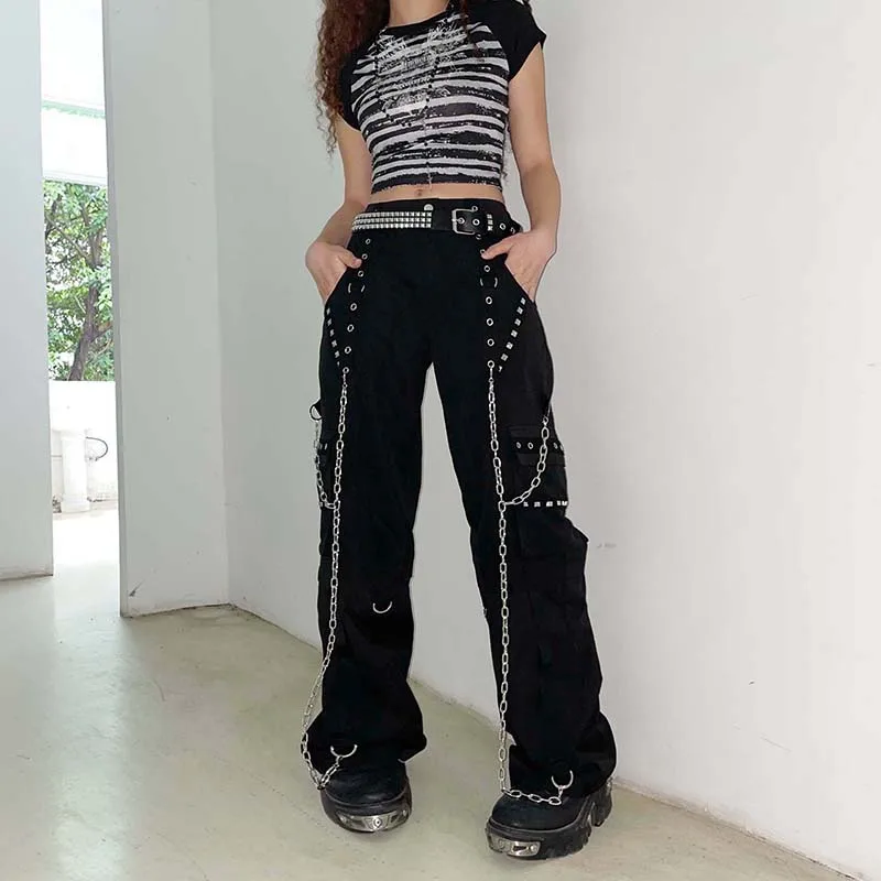 WeiYao Eyelet Chains Punk Style Black Cargo Pants Women Goth Techwear Zip Up Low Waist Korean Fashion Streetwear Trousers
WeiYao Eyelet Chains Punk Style Black Cargo Pants Women Goth Techwear Zip Up Low Waist Korean Fashion Streetwear Trousers