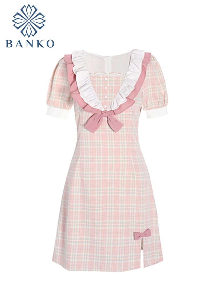 Sweet Vintage Style Women Ruffle Design Slim One-piece 2023 New V-neck Puff Sleeve Female Dress Retro Plaid Bow Knee-Length Chic
Sweet Vintage Style Women Ruffle Design Slim One-piece 2023 New V-neck Puff Sleeve Female Dress Retro Plaid Bow Knee-Length Chic