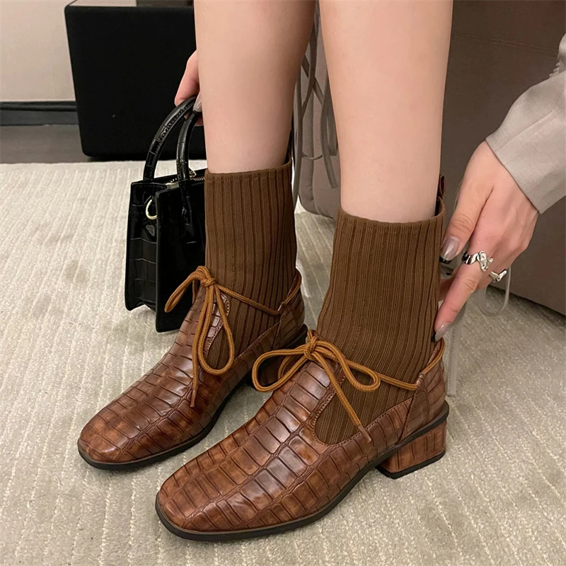Chelsea Boots Women 5cm Low Heeled Elastic Force Knitting Ankle Boots Black Autumn Ladies Shoes Brown High Heels Bottines Femme
Chelsea Boots Women 5cm Low Heeled Elastic Force Knitting Ankle Boots Black Autumn Ladies Shoes Brown High Heels Bottines Femme