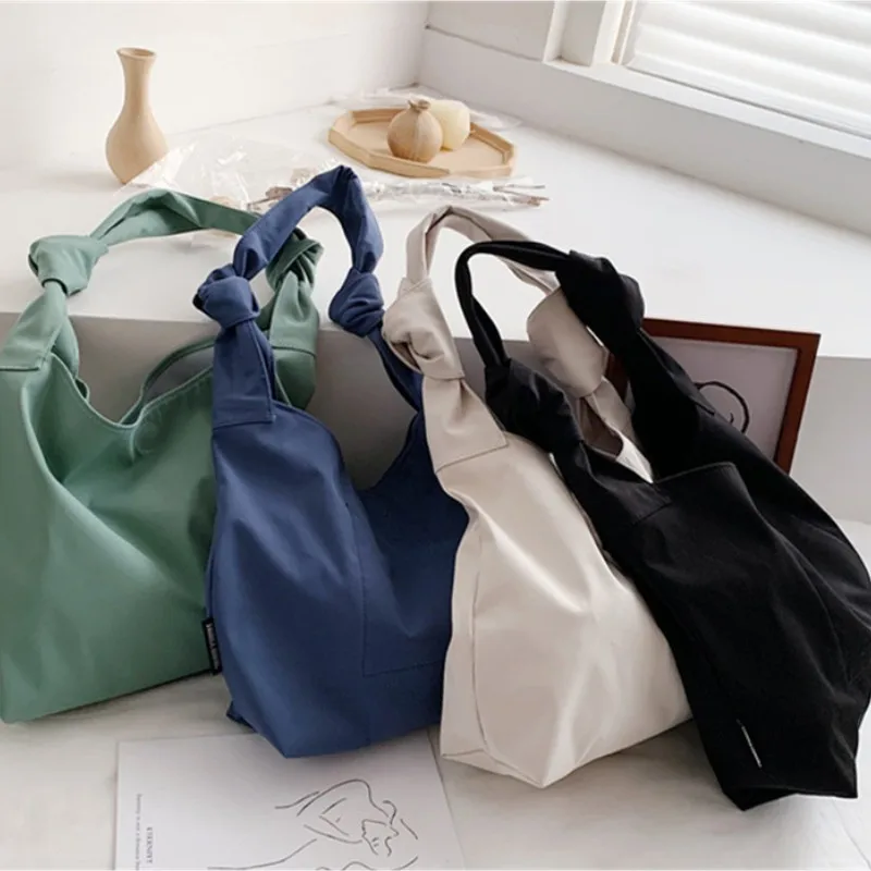 2023 new lazy wind nylon fabric tote luxury bag Korean version ins tide bag female with large capacity single shoulder bag tote
2023 new lazy wind nylon fabric tote luxury bag Korean version ins tide bag female with large capacity single shoulder bag tote