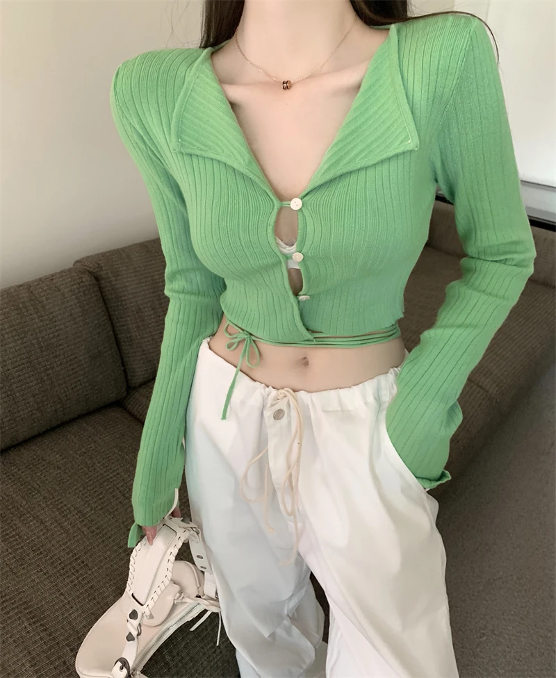 Special-interest Design Short Type Knitwear Long Sleeve V Neck Lace Up Cardigan Women's Sweater Top
Special-interest Design Short Type Knitwear Long Sleeve V Neck Lace Up Cardigan Women's Sweater Top