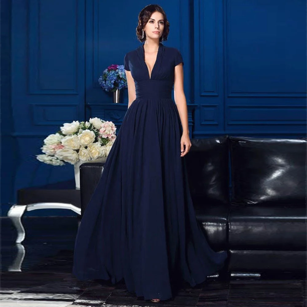 Simple Mother of the Bride Dresses A Line V Neck Short Sleeves Wedding Guest Dress Elegant Floor Length Zipper Evening Gown 2022
Simple Mother of the Bride Dresses A Line V Neck Short Sleeves Wedding Guest Dress Elegant Floor Length Zipper Evening Gown 2022
