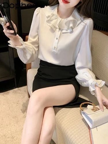 Doll Collar Bell Sleeved White Shirt for Women 2022 Autumn New Design Satin Long Sleeve Top Ladies All-Match Blouses
Doll Collar Bell Sleeved White Shirt for Women 2022 Autumn New Design Satin Long Sleeve Top Ladies All-Match Blouses
