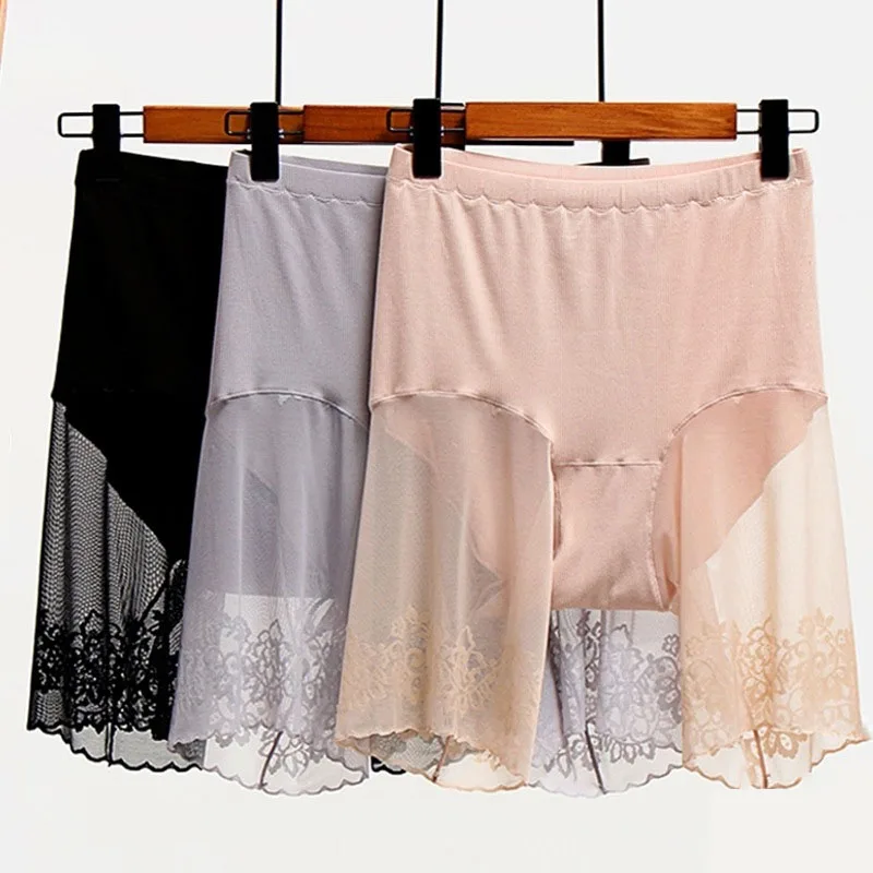 Plus Size Shorts Under Skirt Sexy Lace Anti Chafing Thigh Safety Shorts Ladies Pants Underwear Large Size Safety Pants Women
Plus Size Shorts Under Skirt Sexy Lace Anti Chafing Thigh Safety Shorts Ladies Pants Underwear Large Size Safety Pants Women