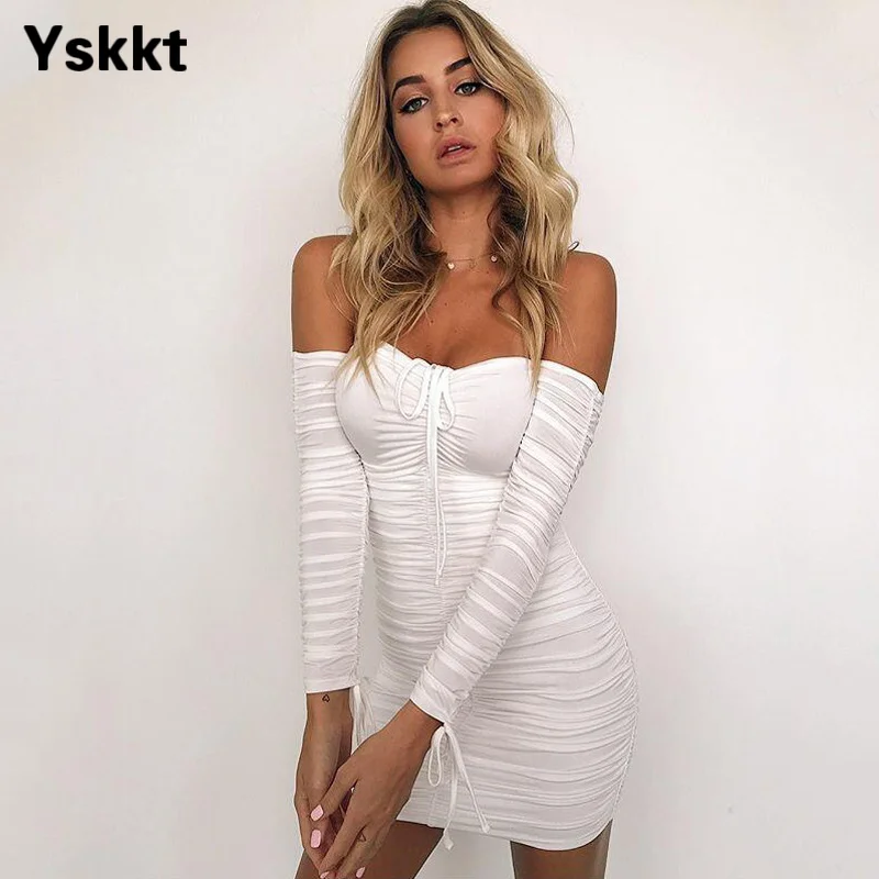 Dress for New Year 2022 Women's Hip Dresses Bodycon Party Dress Strapless Long Sleeves Pullover Sexy White Short Prom Skirts
Dress for New Year 2022 Women's Hip Dresses Bodycon Party Dress Strapless Long Sleeves Pullover Sexy White Short Prom Skirts