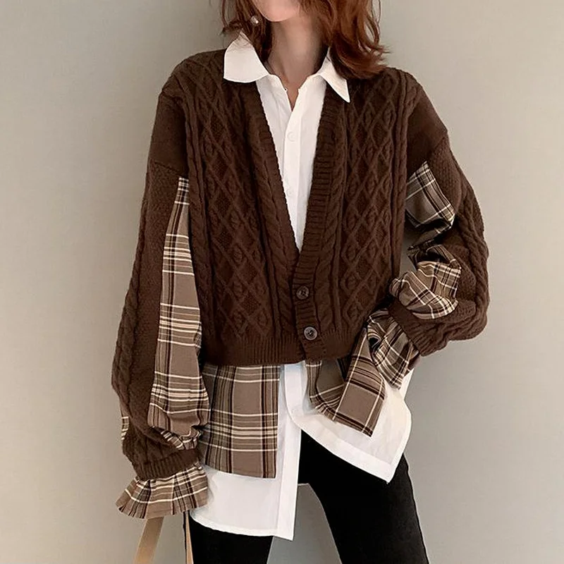 Women's V-neck Knitted Two-piece Blouse Cardigan Long Puff Sleeve Harajuku Stitching Sweater Elegant Style Loose Top Fashion
Women's V-neck Knitted Two-piece Blouse Cardigan Long Puff Sleeve Harajuku Stitching Sweater Elegant Style Loose Top Fashion