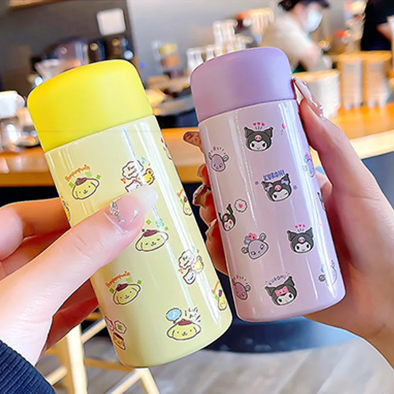 150Ml Sanrioed Cinnamoroll Kuromi Super Mini Thermos Cup Children Compact Water Cup with Filter Female Pocket Mini Cup Girl Gift
150Ml Sanrioed Cinnamoroll Kuromi Super Mini Thermos Cup Children Compact Water Cup with Filter Female Pocket Mini Cup Girl Gift