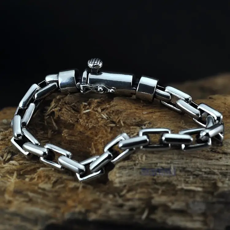Factory Wholesale 925 Silver Bracelet Male Couple Personality Trend Thai Silver Fashion Retro Silver Female
Factory Wholesale 925 Silver Bracelet Male Couple Personality Trend Thai Silver Fashion Retro Silver Female