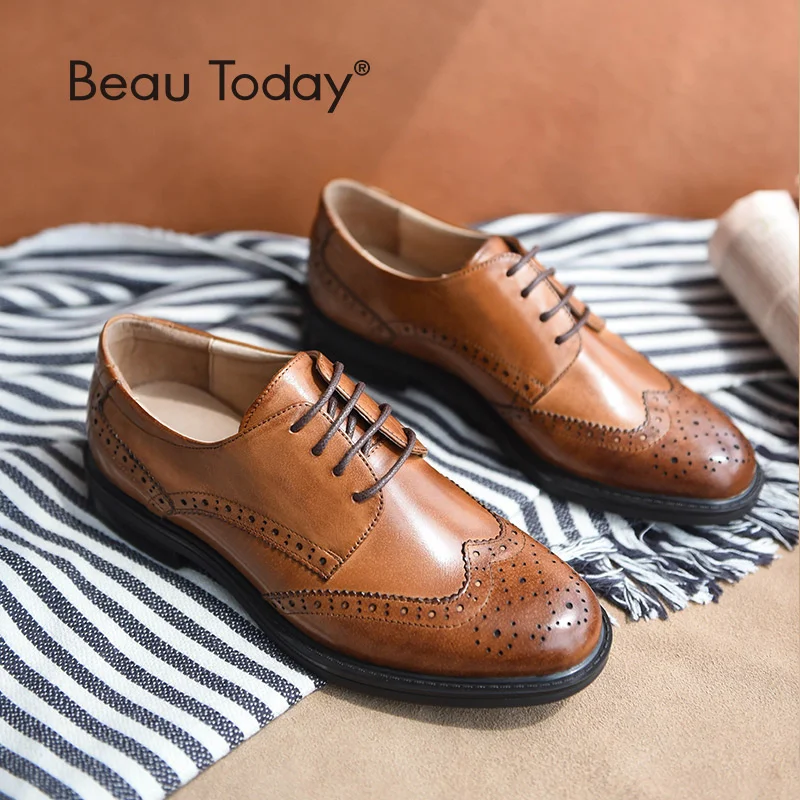 Genuine Cow Leather Brogue Shoes Handmade Lace-Up Wingtip Round Toe Waxing Calfskin Top Quality Brand Shoes 21086
Genuine Cow Leather Brogue Shoes Handmade Lace-Up Wingtip Round Toe Waxing Calfskin Top Quality Brand Shoes 21086
