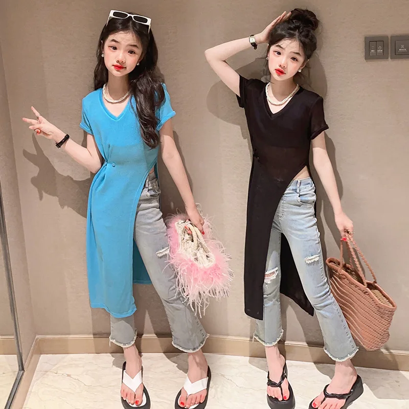 Girls' Summer Long Knit Set 2023 New Fashionable Mesh Red Children's Perforated Denim Flare Pants
Girls' Summer Long Knit Set 2023 New Fashionable Mesh Red Children's Perforated Denim Flare Pants