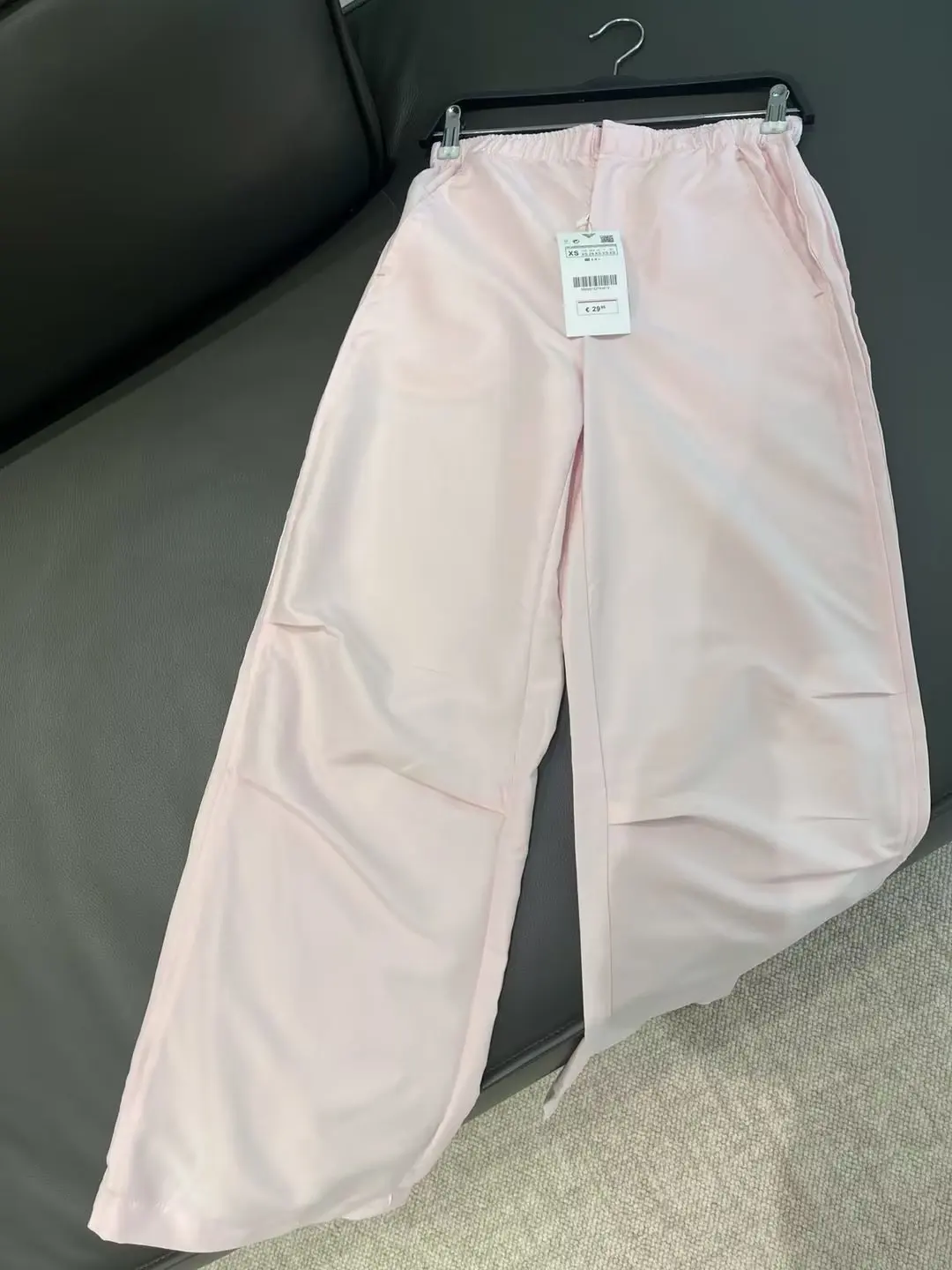 Women 2023 New Chic Fashion Nylon Blend Pants Vintage High Elastic Waist Zipper Female Ankle Trousers Pantalones Mujer
Women 2023 New Chic Fashion Nylon Blend Pants Vintage High Elastic Waist Zipper Female Ankle Trousers Pantalones Mujer