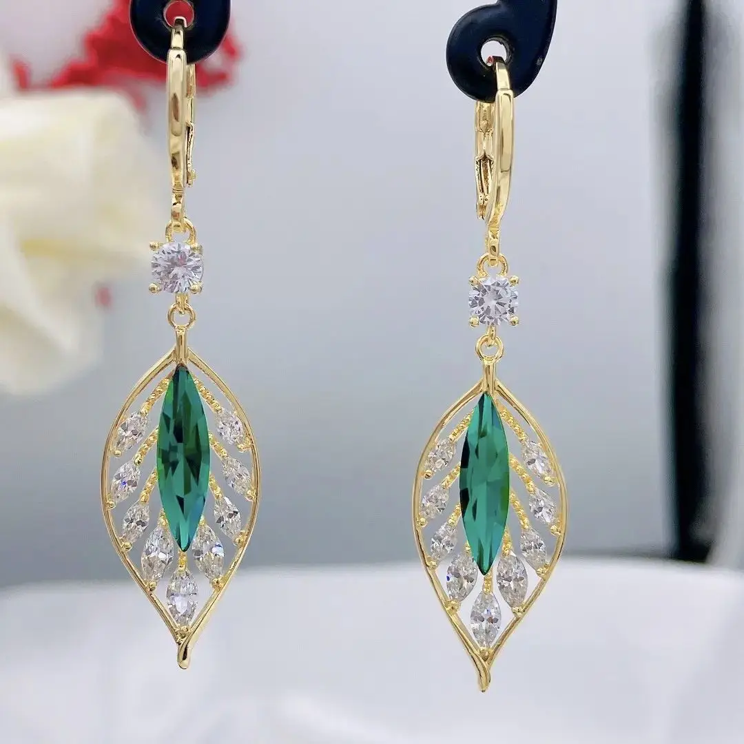 New Fashin Zircon Earrings For Women Trendy Drop Earring Daily Birthday Party Jewelry Gifts
New Fashin Zircon Earrings For Women Trendy Drop Earring Daily Birthday Party Jewelry Gifts