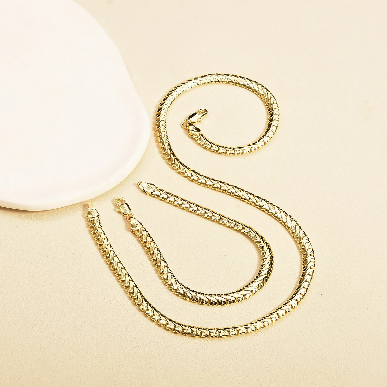 Selead Simple Round Copper Gold Plated Necklace Bracelet Charm Fashion Jewelry Set
Selead Simple Round Copper Gold Plated Necklace Bracelet Charm Fashion Jewelry Set