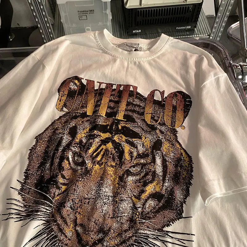 American Retro Tiger Cotton Hip Hop Men Women T-shirt High Street Loose Ins Y2k Tops Vintage Oversized T Shirt Goth Shirts
American Retro Tiger Cotton Hip Hop Men Women T-shirt High Street Loose Ins Y2k Tops Vintage Oversized T Shirt Goth Shirts