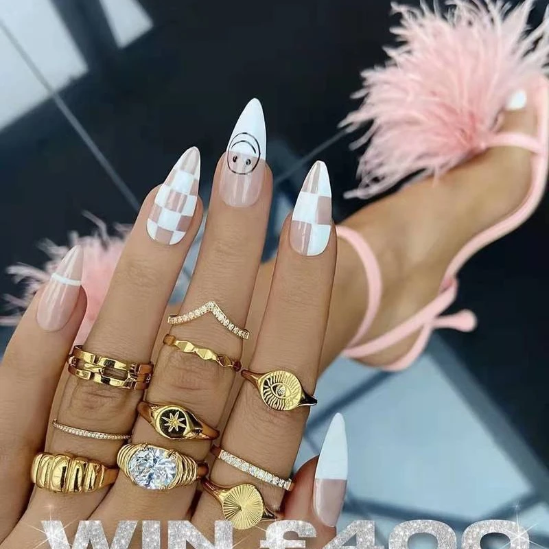 2022 New Summer Hot Sale Flip Flop Feather Sandals Women Sexy Fur Prom Shoes Furry Plus Size Flat Sandals Heels Women
2022 New Summer Hot Sale Flip Flop Feather Sandals Women Sexy Fur Prom Shoes Furry Plus Size Flat Sandals Heels Women