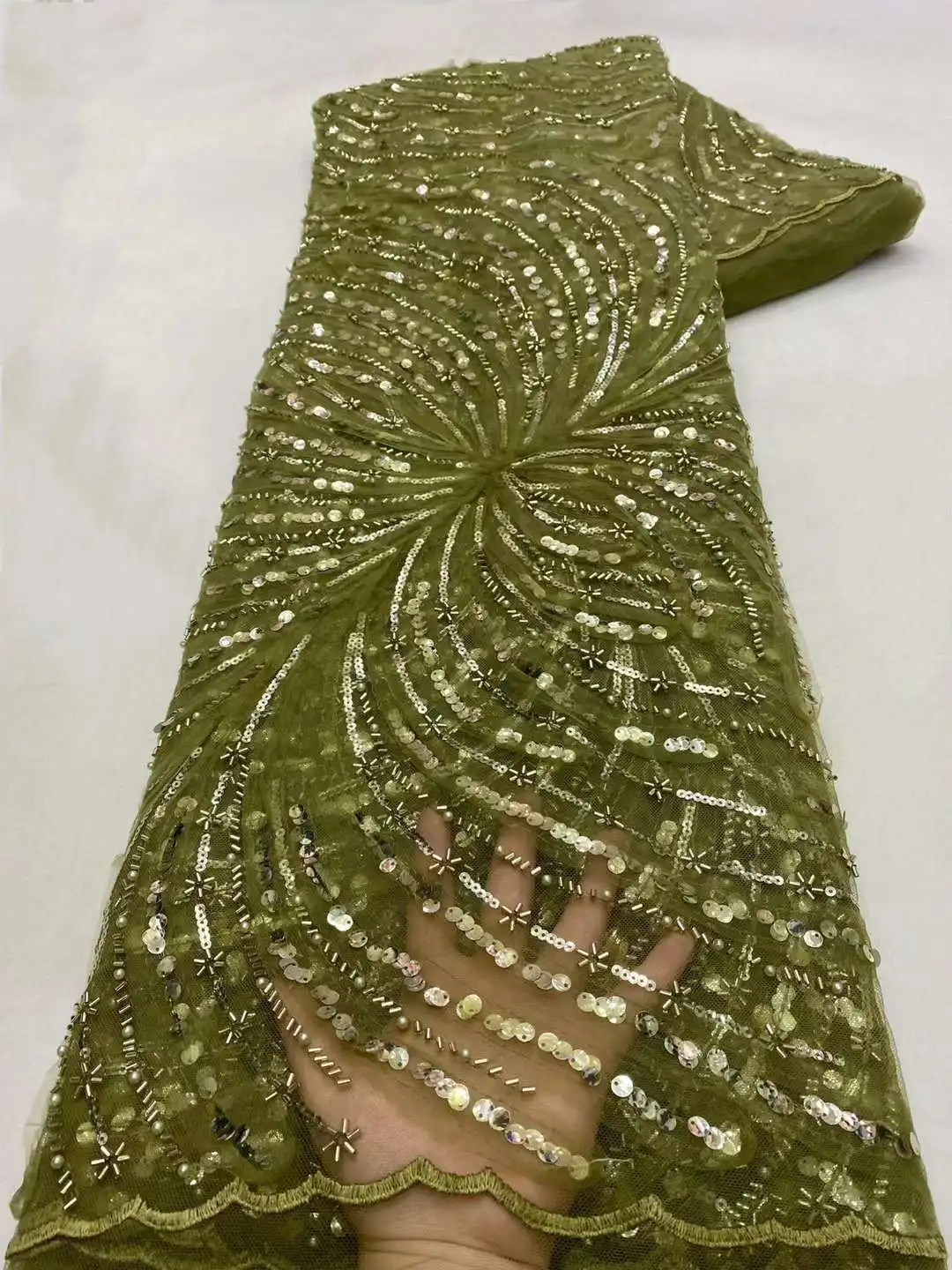 Green African Lace Fabric High Quality Sequins Embroidery Nigerian Groom Lace Fabric With Beads For Women Party Wedding Dress
Green African Lace Fabric High Quality Sequins Embroidery Nigerian Groom Lace Fabric With Beads For Women Party Wedding Dress