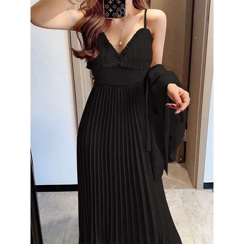 2022 large size women's dress suspender skirt slim suit skirt small suit design light luxury high-end temperament suit skirt
2022 large size women's dress suspender skirt slim suit skirt small suit design light luxury high-end temperament suit skirt