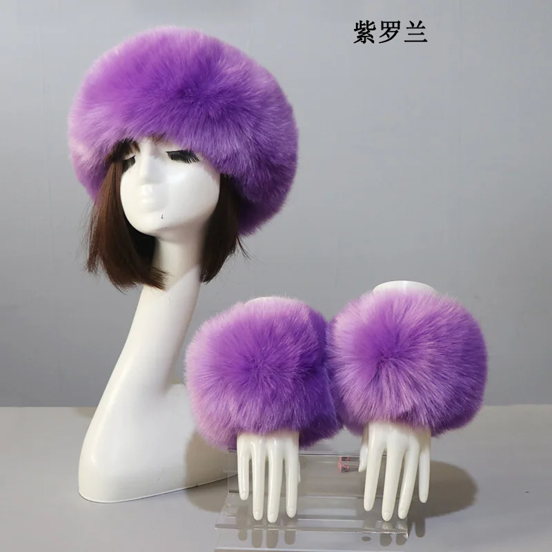 

Autumn Winter Caps Female Hats Cuffs Set Fashion Warmth Imitation Quality Design Faux Fur Hat Fox Fur Sleeves Suit Accessary New