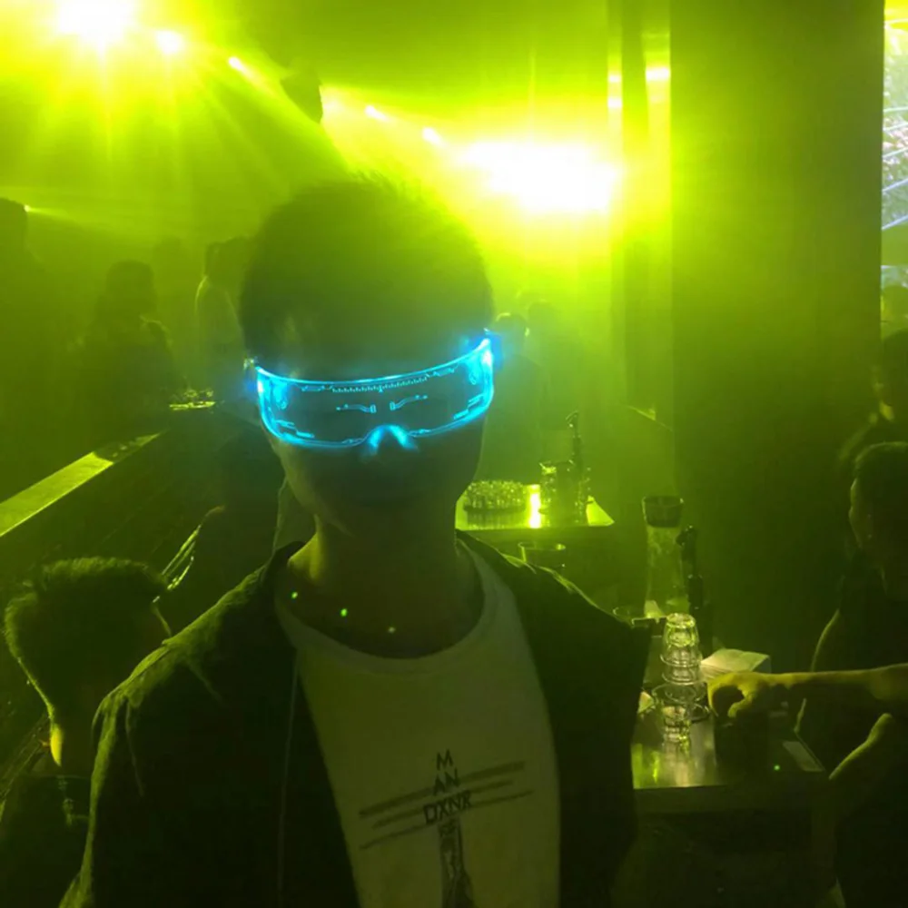 LED Glasses EL Wire Neon Luminous Light Up Glasses Rave Costume festive Party Decor Clear Lenses Visor Glasses Decoration
LED Glasses EL Wire Neon Luminous Light Up Glasses Rave Costume festive Party Decor Clear Lenses Visor Glasses Decoration