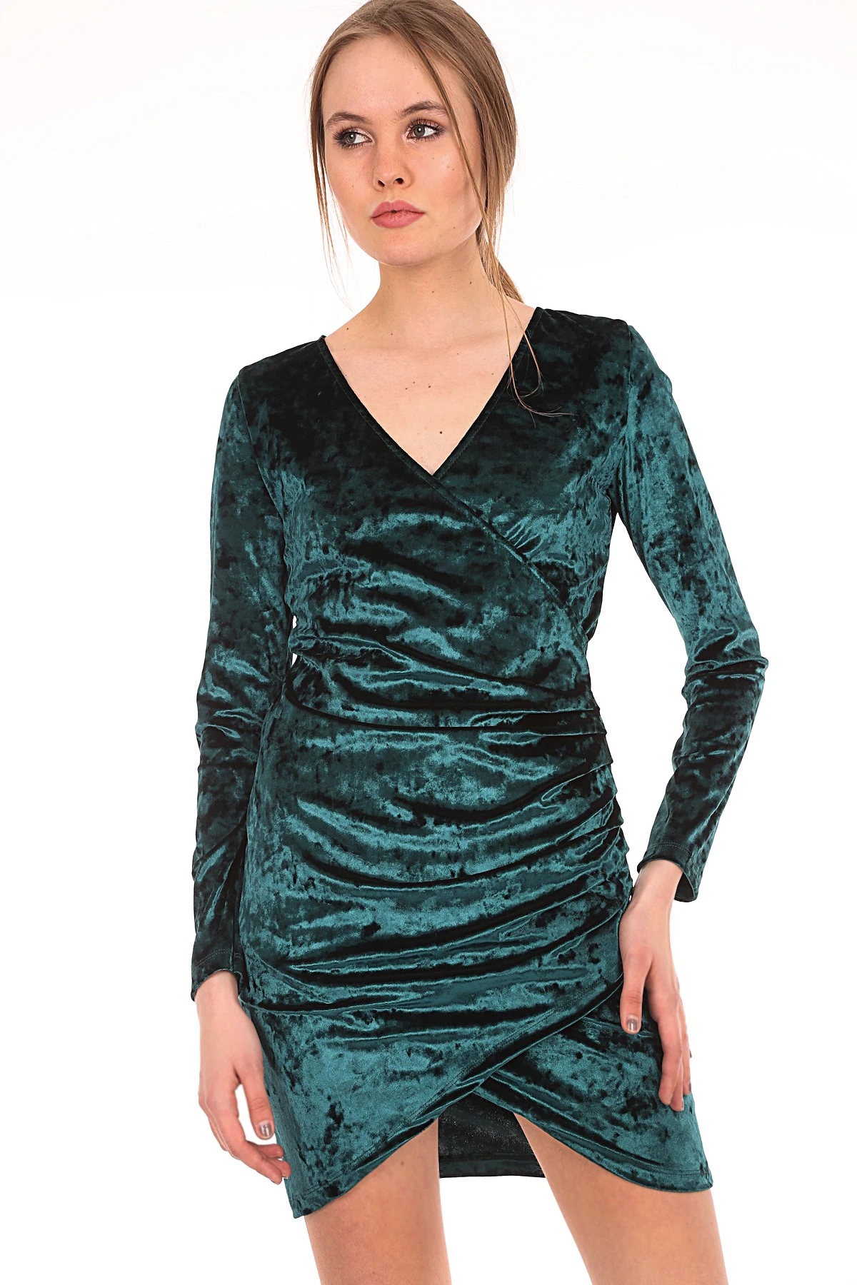 Женское бархатное платье с воротником-стойкой, элегантное короткое вечернее платье для подружки невесты, на лето, 2021
Женское бархатное платье с воротником-стойкой, элегантное короткое вечернее платье для подружки невесты, на лето, 2021