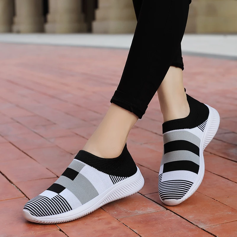 Sneakers2022Women Shoes Flat Shoes For Women Fashion Slip on Sock Shoes Vulcanized Sneakers For Women Walking Shoes Tennis Woman
Sneakers2022Women Shoes Flat Shoes For Women Fashion Slip on Sock Shoes Vulcanized Sneakers For Women Walking Shoes Tennis Woman