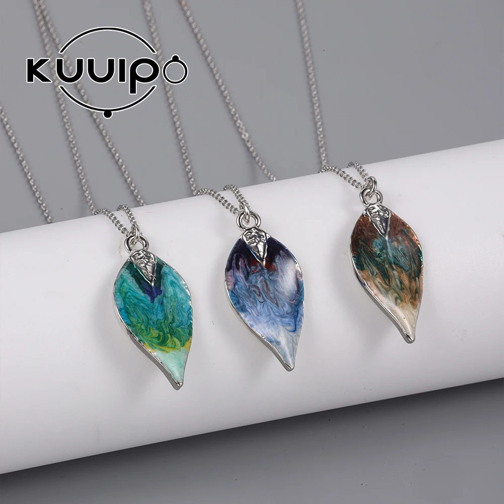 Kuuipo Vintage Green Leaf Pendants Necklaces Long Chains Jewelry Suspension Accessories for Women Gift 2022 Fashion Jewellery
Kuuipo Vintage Green Leaf Pendants Necklaces Long Chains Jewelry Suspension Accessories for Women Gift 2022 Fashion Jewellery