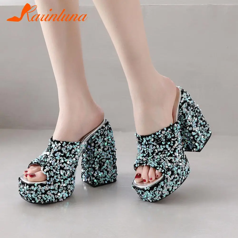 Hot Sale 2022 Women Pumps Chuncky High Heels Platform Slip On Open Toe Bling Lady Pumps Sexy Party Woman Shoes Big Size 34-43
Hot Sale 2022 Women Pumps Chuncky High Heels Platform Slip On Open Toe Bling Lady Pumps Sexy Party Woman Shoes Big Size 34-43