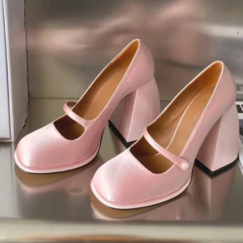 Women Pumps Platform Sandals Mary Janes High Heeled New Brand Luxury Party Shoes Black Pink Shoes for Women Zapatos De Mujer
Women Pumps Platform Sandals Mary Janes High Heeled New Brand Luxury Party Shoes Black Pink Shoes for Women Zapatos De Mujer