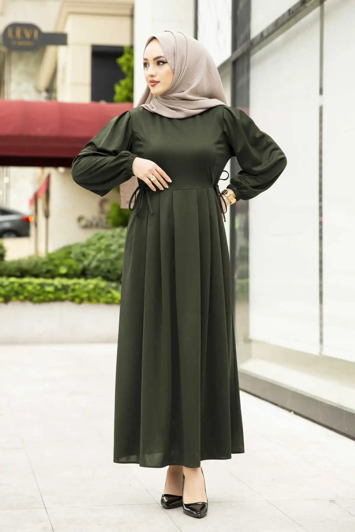 Sports Couple Suit Tracksuit Suit Pleated Double Hijab Double Suit Women Islamic Clothing Two Piece Casual Stylish Muslim Suit
Sports Couple Suit Tracksuit Suit Pleated Double Hijab Double Suit Women Islamic Clothing Two Piece Casual Stylish Muslim Suit