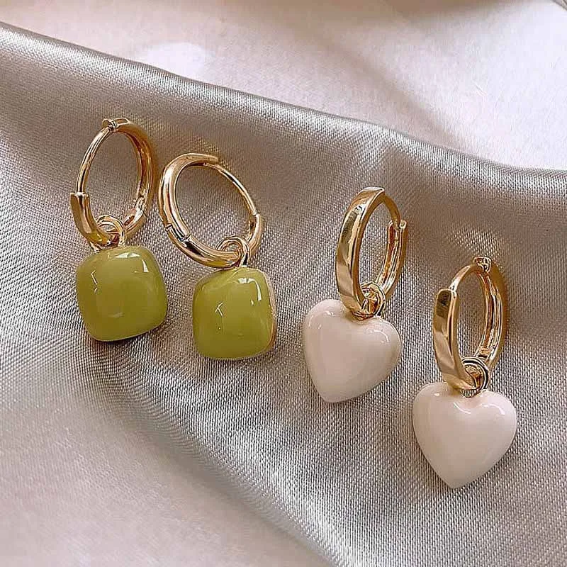 DLDEY 2022 New Arrival Korean Simple Temperament Geometric Love Earrings For Women Fashion Jewelry Accessories
DLDEY 2022 New Arrival Korean Simple Temperament Geometric Love Earrings For Women Fashion Jewelry Accessories