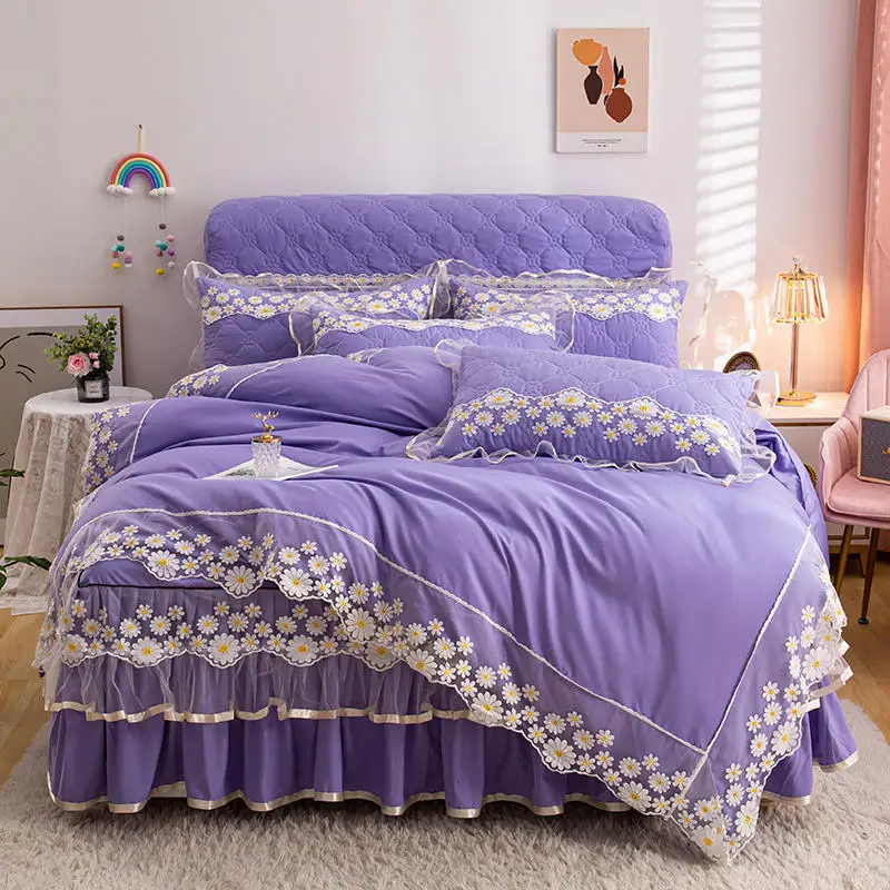 4Pcs new Thickened frosting Cotton quilting bedding sets queen king size duvet cover set bed skirt set pillowcase bedclothes.
4Pcs new Thickened frosting Cotton quilting bedding sets queen king size duvet cover set bed skirt set pillowcase bedclothes.