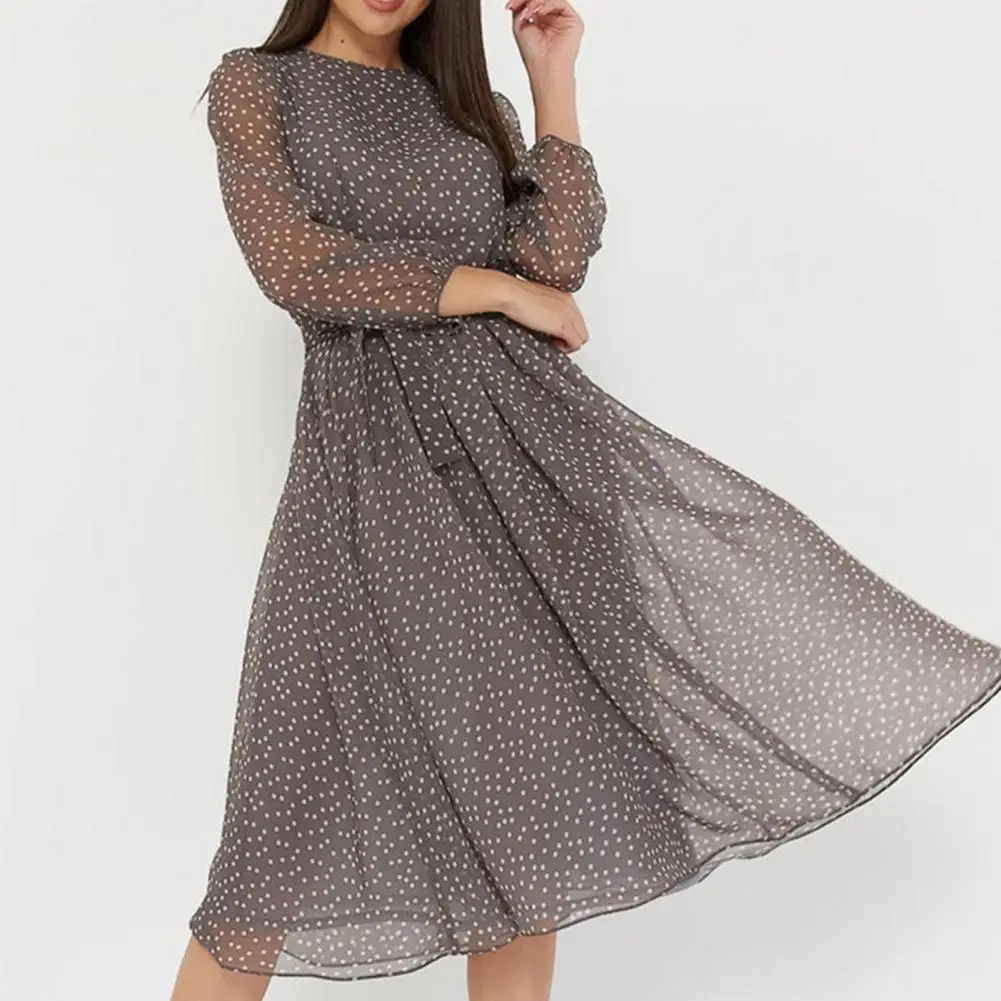 Hot!Women's Dresses For Women 2022 Vintage Chiffon A Line Midi Vestidos Dot Print Lace-up Vintage Large Hem Dress for Beach
Hot!Women's Dresses For Women 2022 Vintage Chiffon A Line Midi Vestidos Dot Print Lace-up Vintage Large Hem Dress for Beach