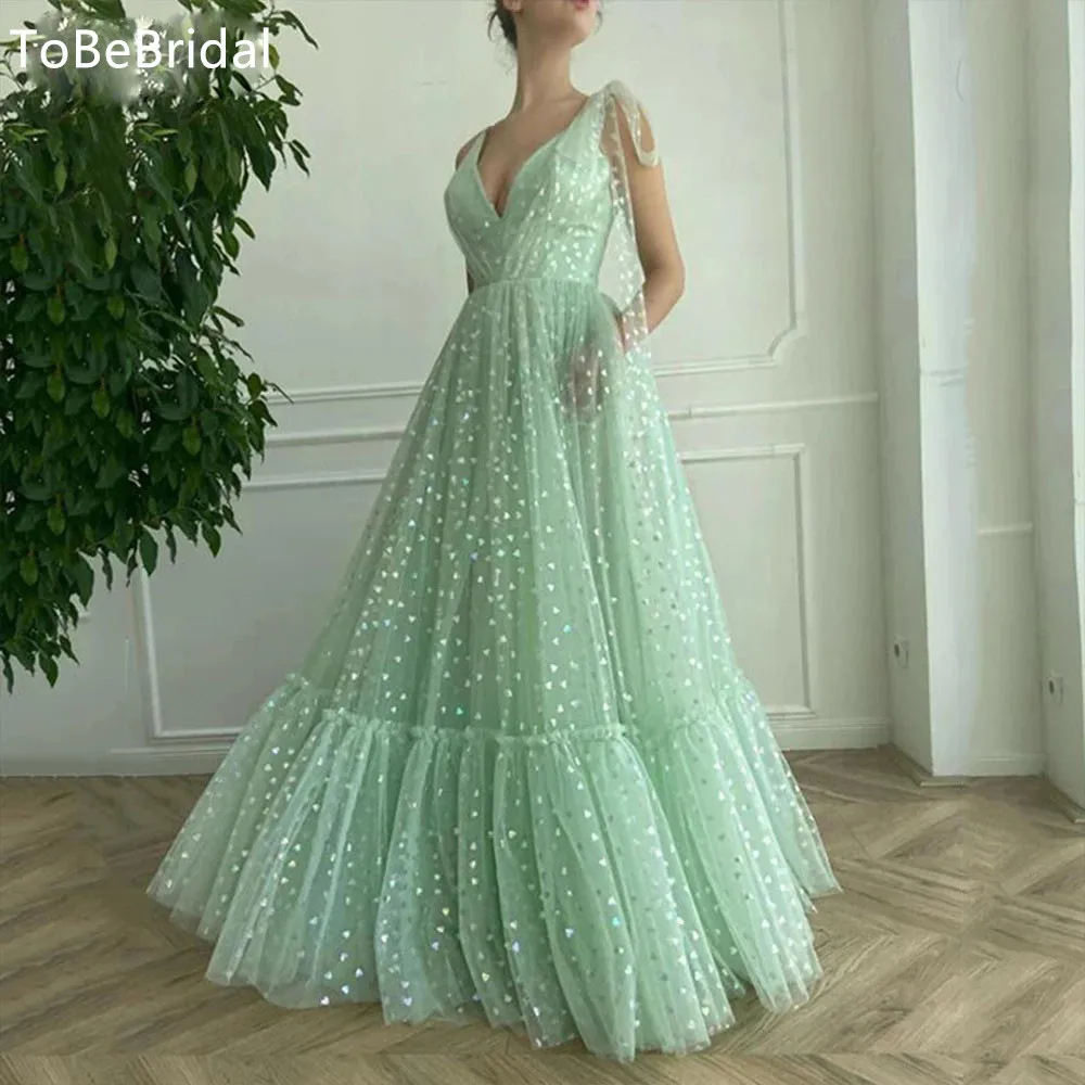 Light green heart print tulle prom dress new style, floor length princess deep V-neck spaghetti straps A-line party evening dres
Light green heart print tulle prom dress new style, floor length princess deep V-neck spaghetti straps A-line party evening dres