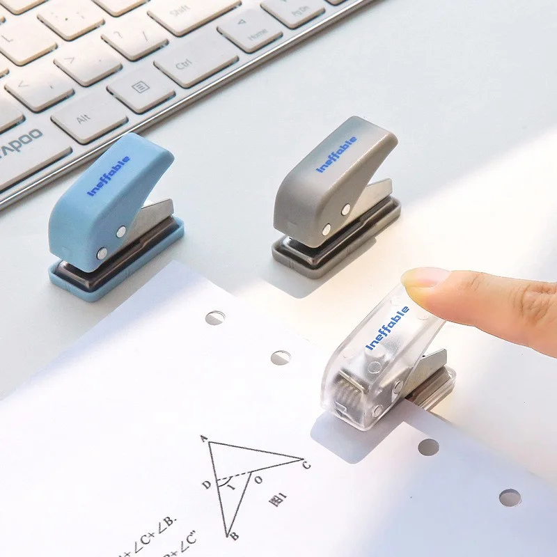 6mm Mini Hole Punch Portable Metal Paper Puncher Kawaii Stationery Office Binding Supplies Pore Diameter Cutter Tools
6mm Mini Hole Punch Portable Metal Paper Puncher Kawaii Stationery Office Binding Supplies Pore Diameter Cutter Tools