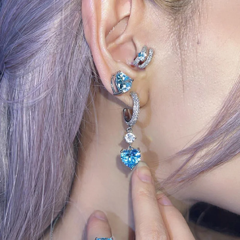Uilz Korean Sweet Delicate Zircon Blue Heart Hoop Earrings for Women Girls Fashion Cute Circle Brincos Clip Earring Jewelry Ear
Uilz Korean Sweet Delicate Zircon Blue Heart Hoop Earrings for Women Girls Fashion Cute Circle Brincos Clip Earring Jewelry Ear