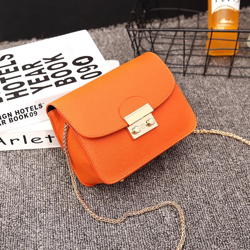2022 Ladies Fashion Trend Shoulder Bag Horizontal Square Chain Diagonal Bag PVC Material Pink/Red/White
2022 Ladies Fashion Trend Shoulder Bag Horizontal Square Chain Diagonal Bag PVC Material Pink/Red/White