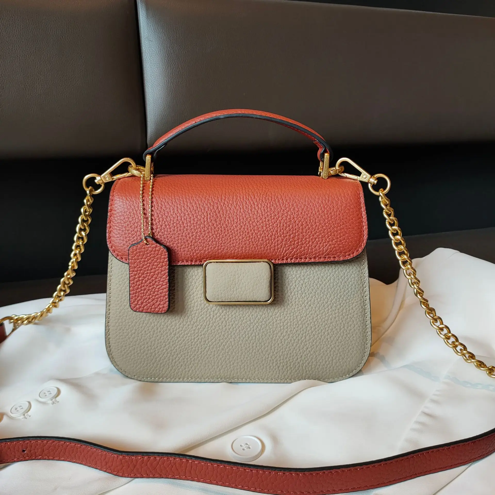 2021 New Women's Summer Fashion One Shoulder Messenger Bag Large Capacity Handbag
2021 New Women's Summer Fashion One Shoulder Messenger Bag Large Capacity Handbag