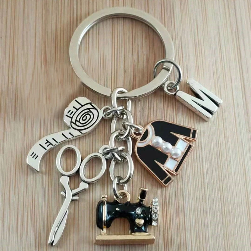 

Scissors Tape Measure Drip Sewing Machine Drip Pearl Clothes Pearl Pendants Key Chains Designer Gifts