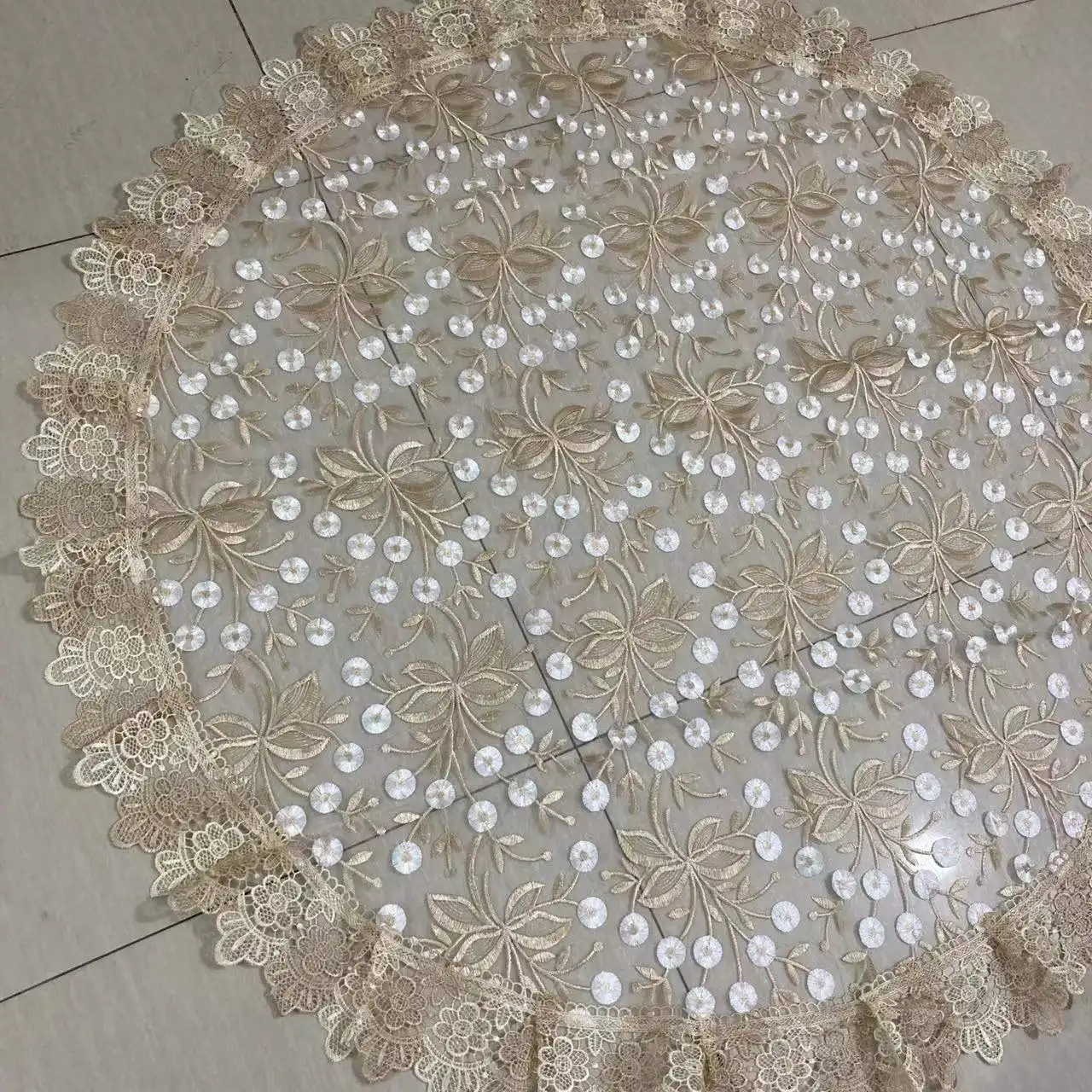 New Lace Tablecloth Pastoral Round Tablecloth Dining Table Cloths Home Embroidery Table Cover Rose Gold Decoration House Towel 
New Lace Tablecloth Pastoral Round Tablecloth Dining Table Cloths Home Embroidery Table Cover Rose Gold Decoration House Towel
