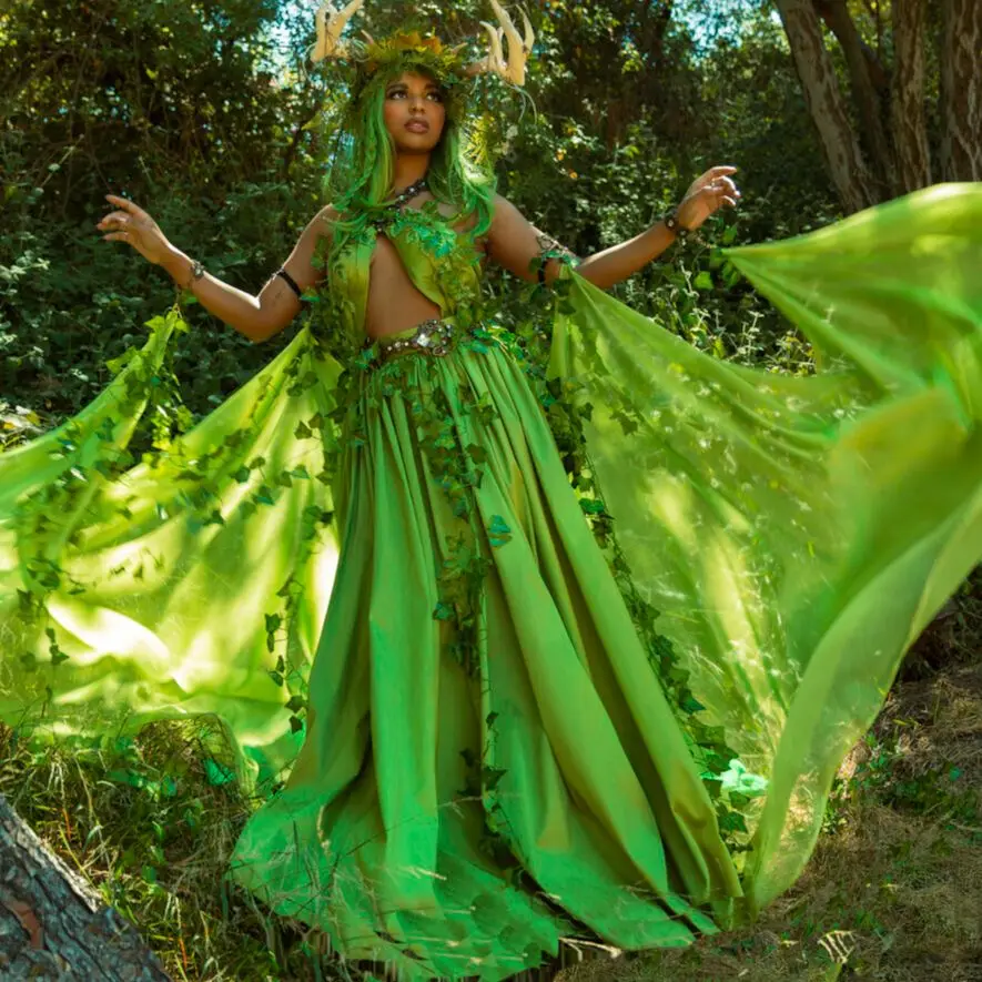 Photoshoot Dress Fantasy Green Prom Dress New Design Sexy Satin Dress With Train Applique Chiffon Long Party Dress Long Rob
Photoshoot Dress Fantasy Green Prom Dress New Design Sexy Satin Dress With Train Applique Chiffon Long Party Dress Long Rob
